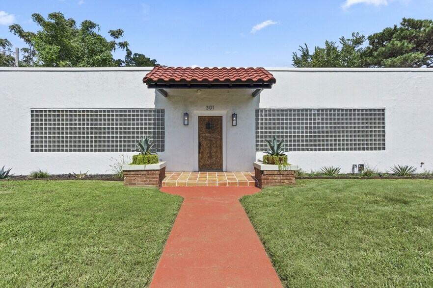 301 SW 23rd St, Oklahoma City, OK à louer - Photo principale – Image 1 sur 7