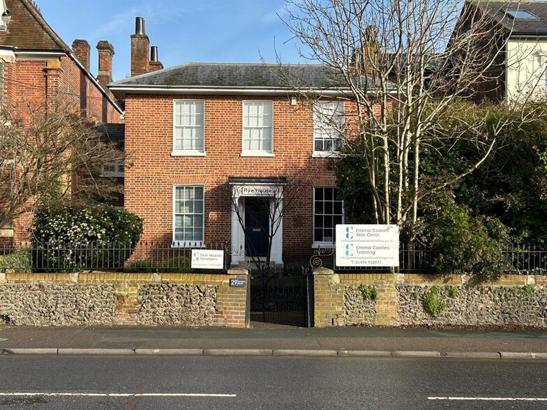 29 London Rd, High Wycombe à louer - Photo principale – Image 1 sur 5