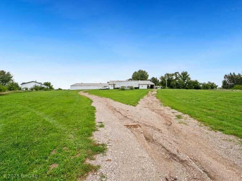 1247 Illinois Dr, Knoxville, IA à vendre - Photo de l’immeuble – Image 3 sur 34