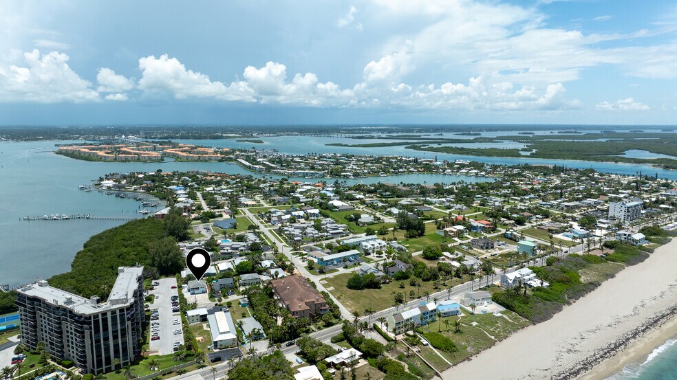 741 Hernando St, Fort Pierce, FL à vendre - Photo de l’immeuble – Image 3 sur 37