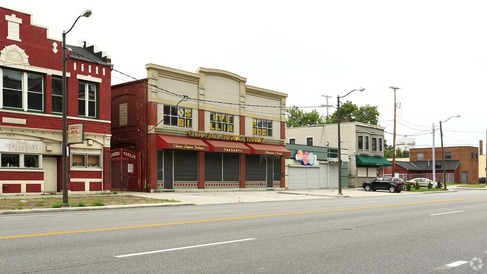 3620 Superior Ave, Cleveland, OH à vendre - Photo de l’immeuble – Image 3 sur 5