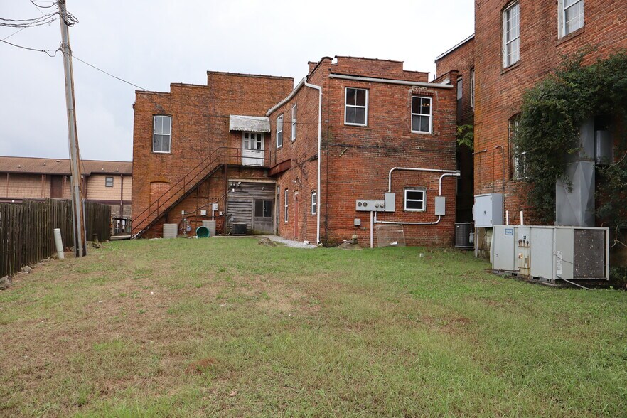 108 NW Main St, Easley, SC à vendre - Photo de l’immeuble – Image 3 sur 51