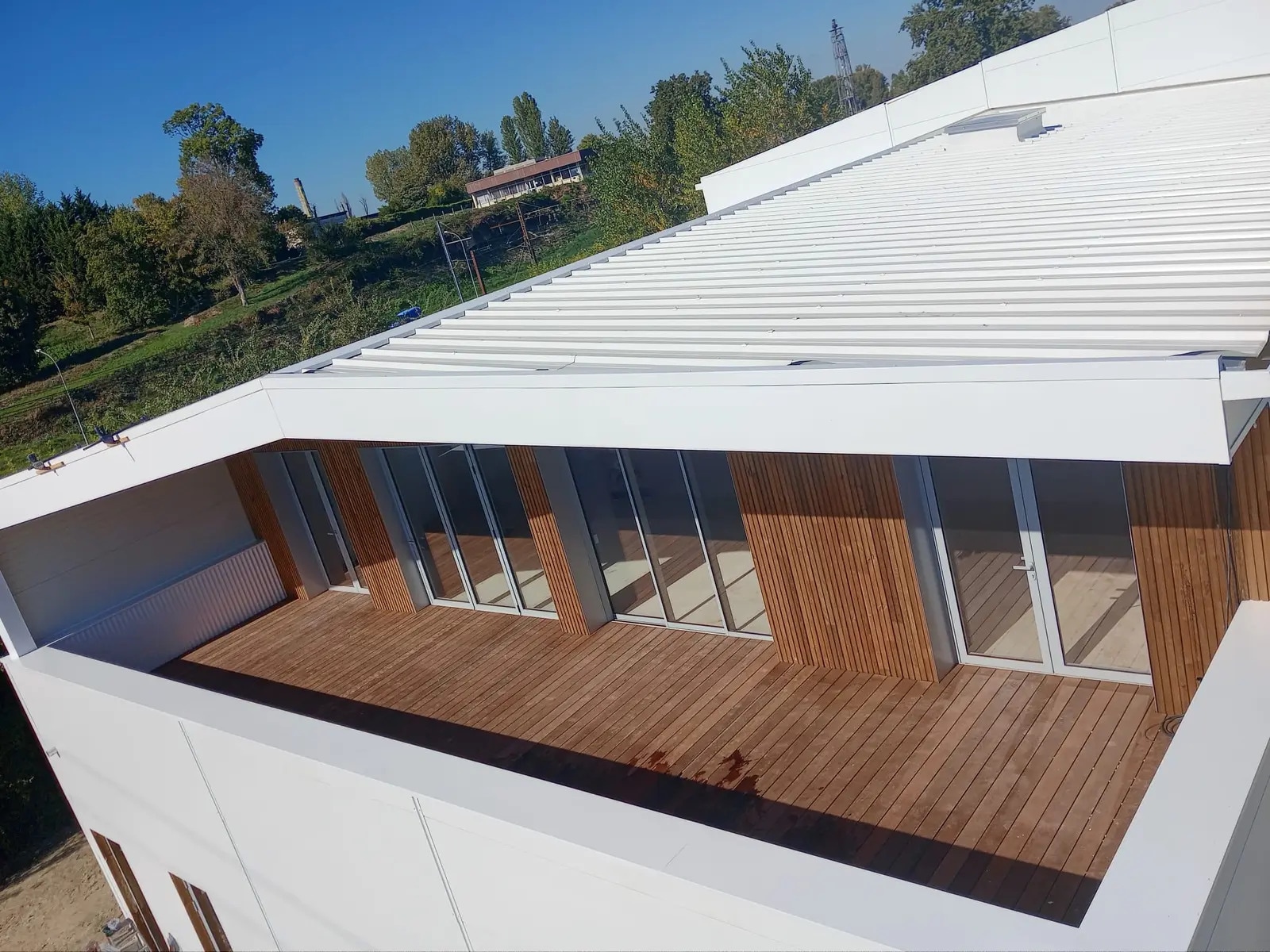 Local d'activités dans Bassens à vendre Photo de l’immeuble– Image 1 sur 4