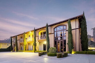 5505 Cancha De Golf, Rancho Santa Fe, CA à louer Photo de l’immeuble– Image 2 sur 2