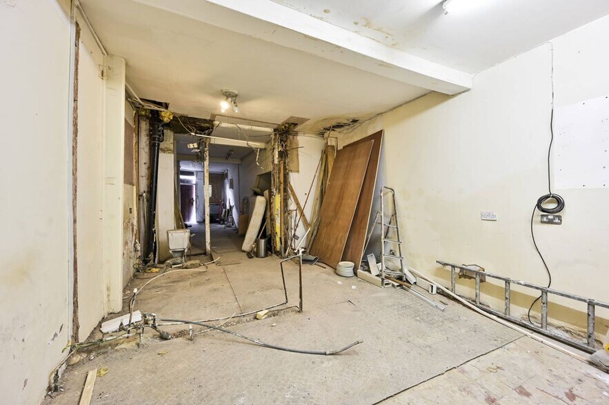 116 Wandsworth High St, Londres à vendre - Photo intérieure – Image 3 sur 4