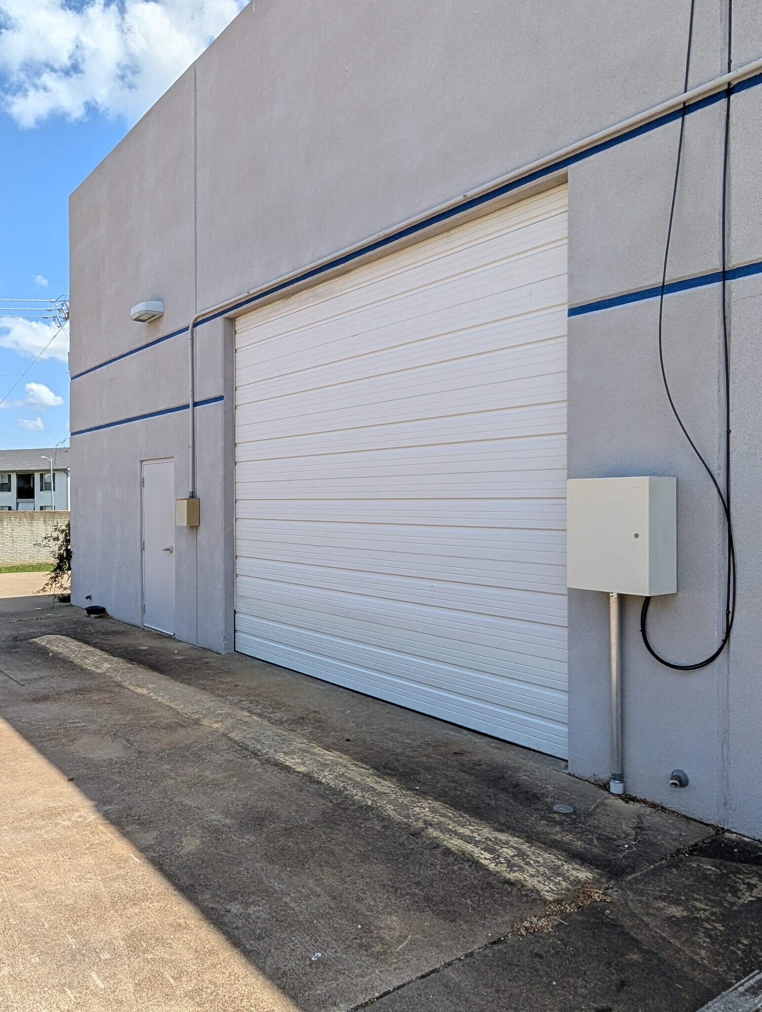817 S Greenville Ave, Allen, TX à louer Photo de l’immeuble– Image 1 sur 9