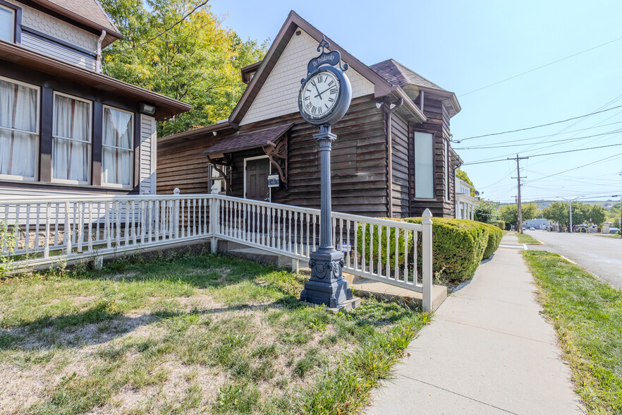 310 Mulberry St, Scottdale, PA à louer - Photo de l’immeuble – Image 1 sur 34