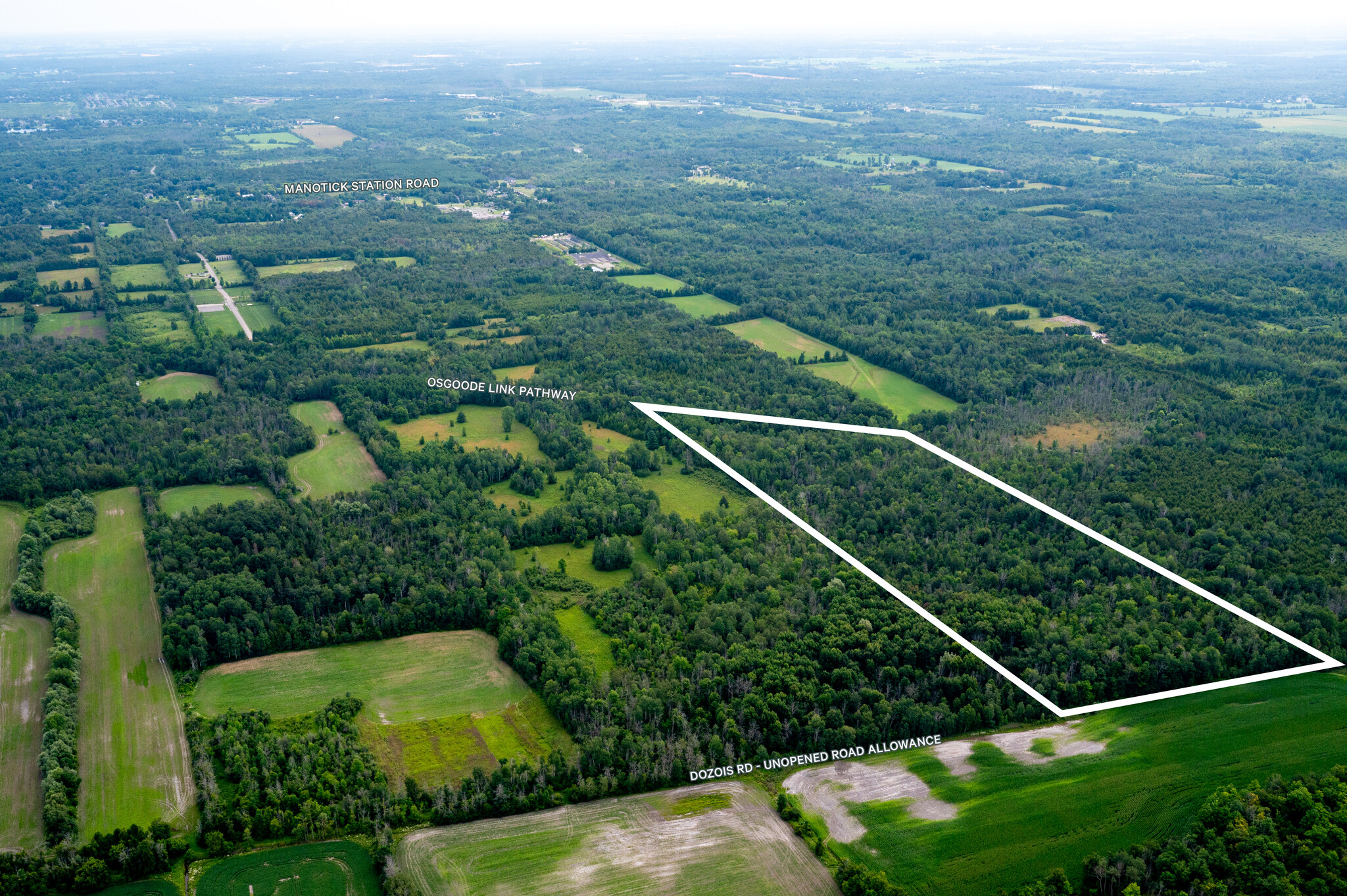 0 Manotick Station rd, Ottawa, ON à vendre Aérien– Image 1 sur 2