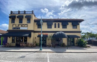 Plus de détails pour 219 N 21st Ave, Hollywood, FL - Local commercial à louer