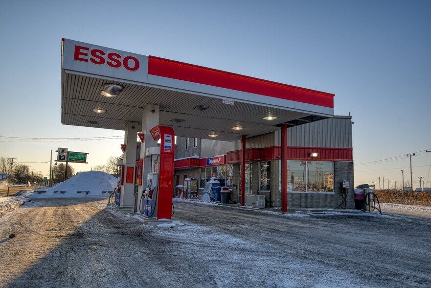 519 Rue Saint-Jacques, Napierville, QC à vendre - Photo de l’immeuble – Image 3 sur 4