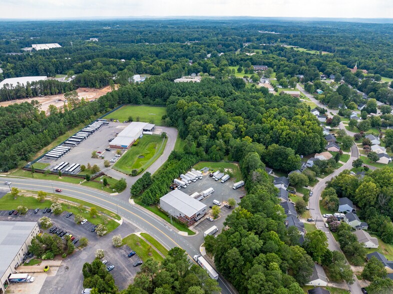 1816 S Briggs Ave, Durham, NC à vendre - Aérien – Image 2 sur 11
