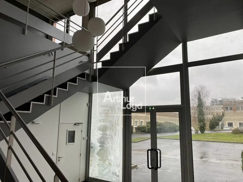 Local d'activités dans Ris-Orangis à vendre - Photo intérieure – Image 3 sur 5