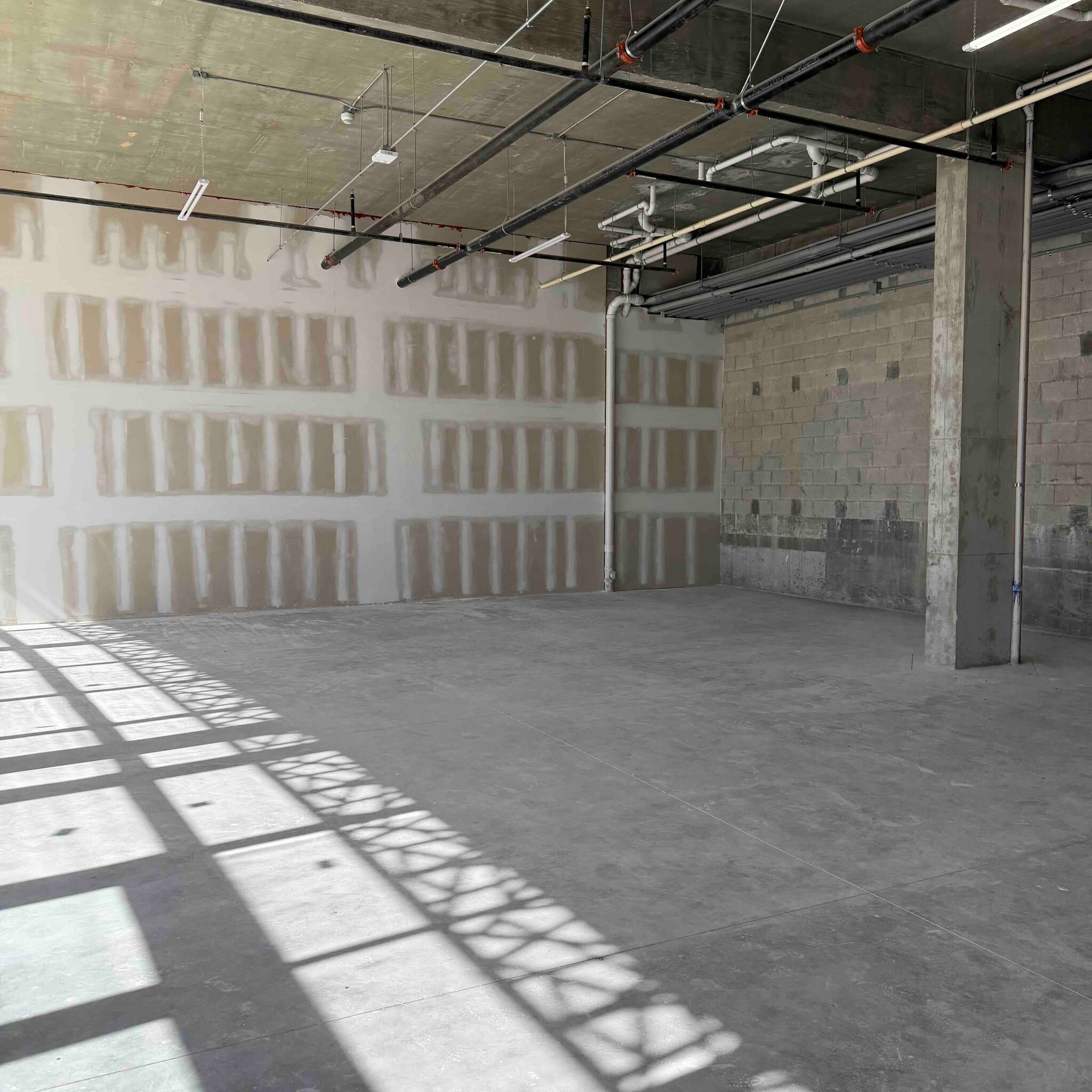 500 N Dixie Hwy, Hallandale Beach, FL à louer Photo intérieure– Image 1 sur 3