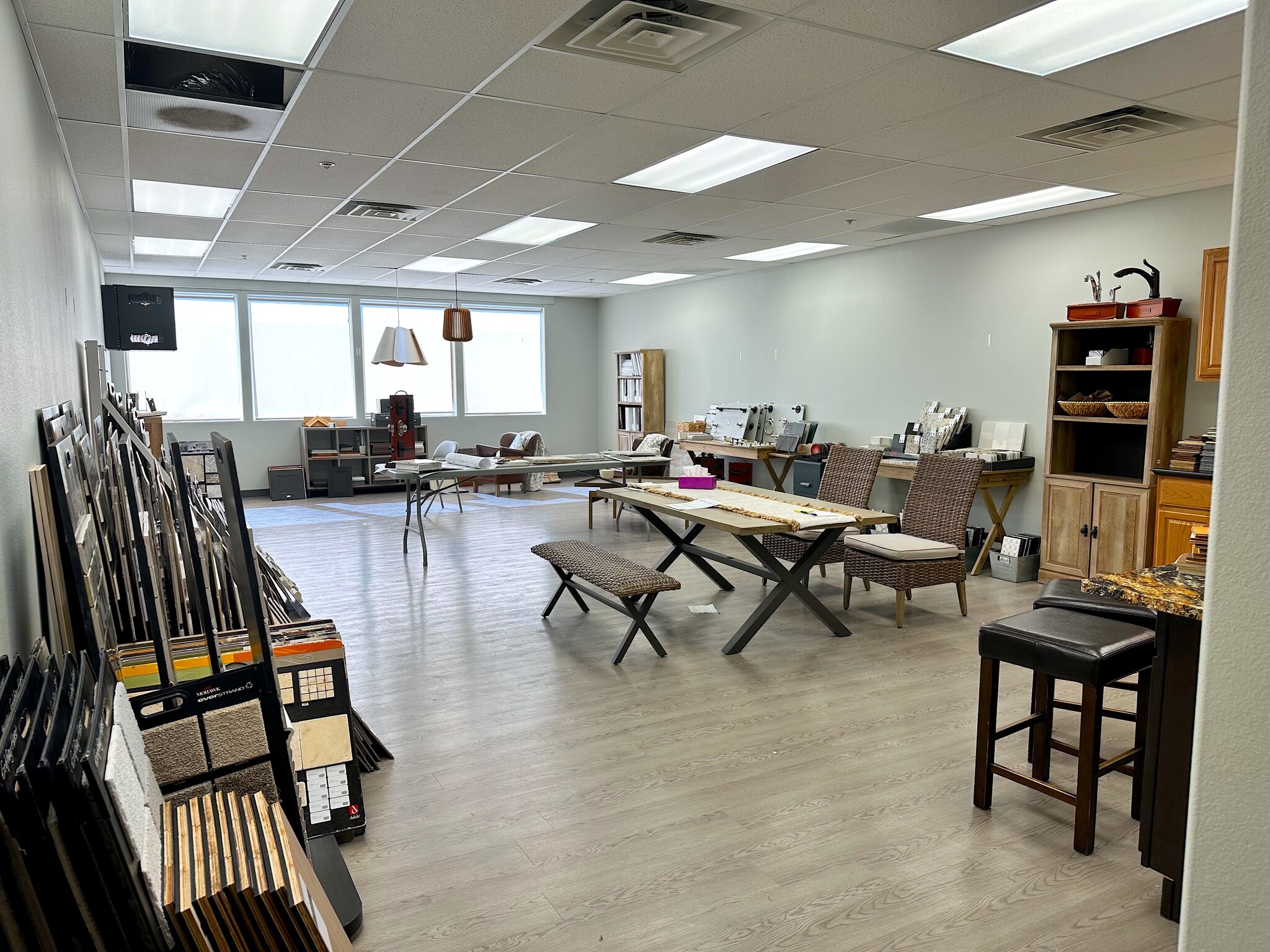 4311 Sara Rd SE, Albuquerque, NM à vendre Photo intérieure– Image 1 sur 3