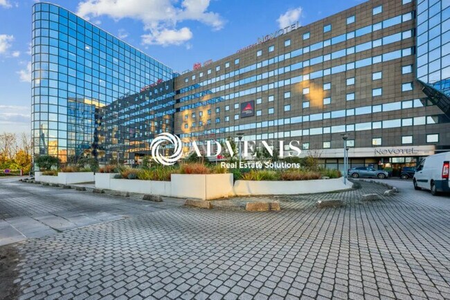 Plus de détails pour Bureau à louer