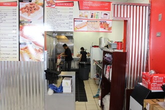 3231 N Decatur Blvd, Las Vegas, NV à vendre Photo intérieure– Image 1 sur 9