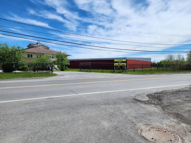 35 Rue Saint-Jean-Baptiste O, Rigaud, QC à vendre - Photo de l’immeuble – Image 2 sur 15