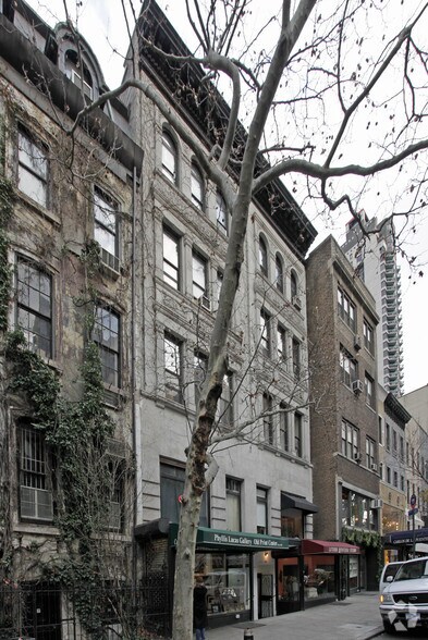 237 E 60th St, New York, NY à louer - Photo de l’immeuble – Image 3 sur 4