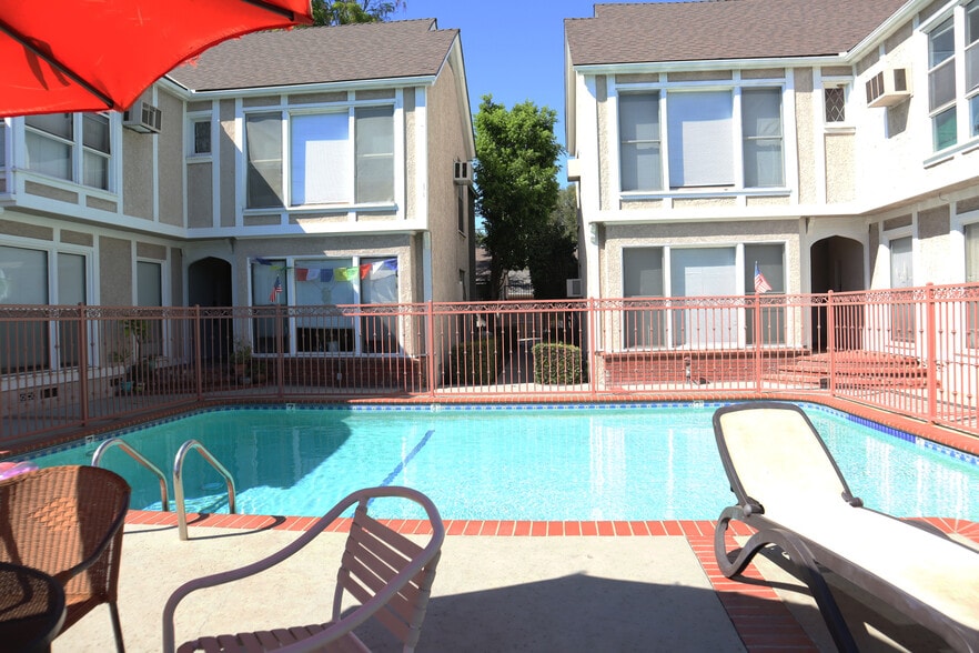 11747-11753 Moorpark St, Studio City, CA à vendre - Photo de l’immeuble – Image 3 sur 19