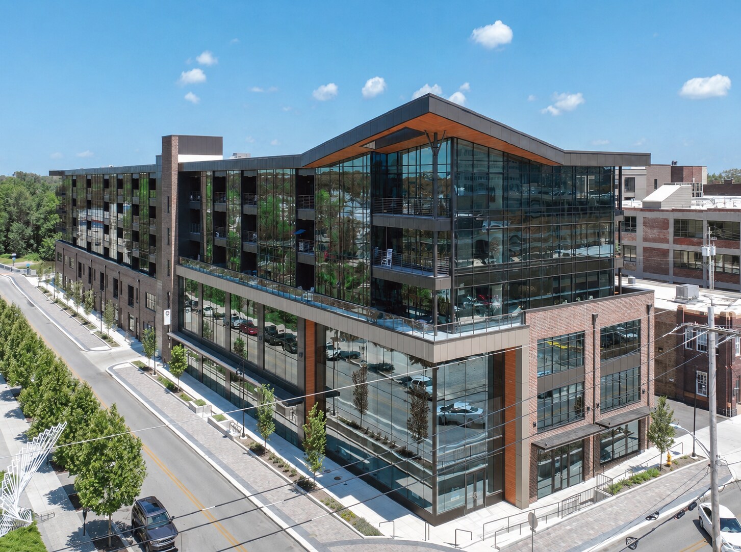 124 W Superior Street, Fort Wayne, IN à louer Photo de l’immeuble– Image 1 sur 11