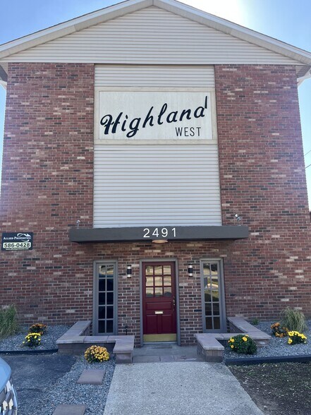 2491 Sycamore Ln, West Lafayette, IN à louer - Photo de l’immeuble – Image 1 sur 3