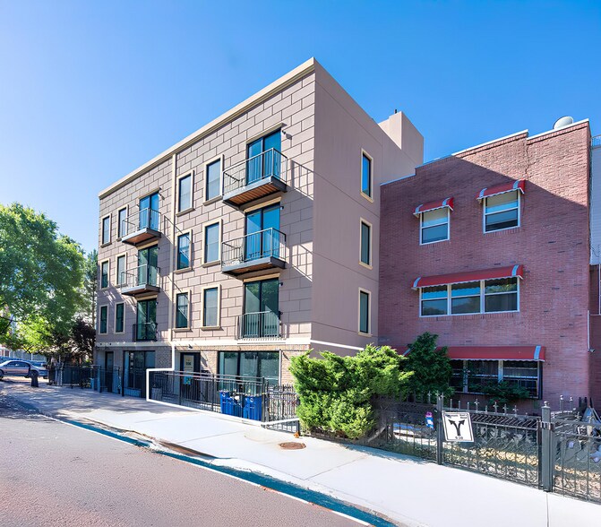 516-518 E 147th St, Bronx, NY à louer - Photo de l’immeuble – Image 2 sur 6