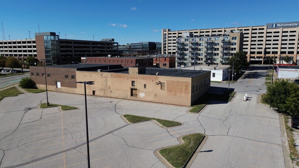 1100 Cherry St, Des Moines, IA à louer - Photo de l’immeuble – Image 3 sur 17