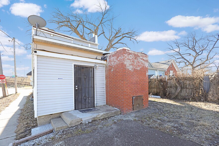 1850 Easton Blvd, Des Moines, IA à vendre - Photo de l’immeuble – Image 3 sur 34