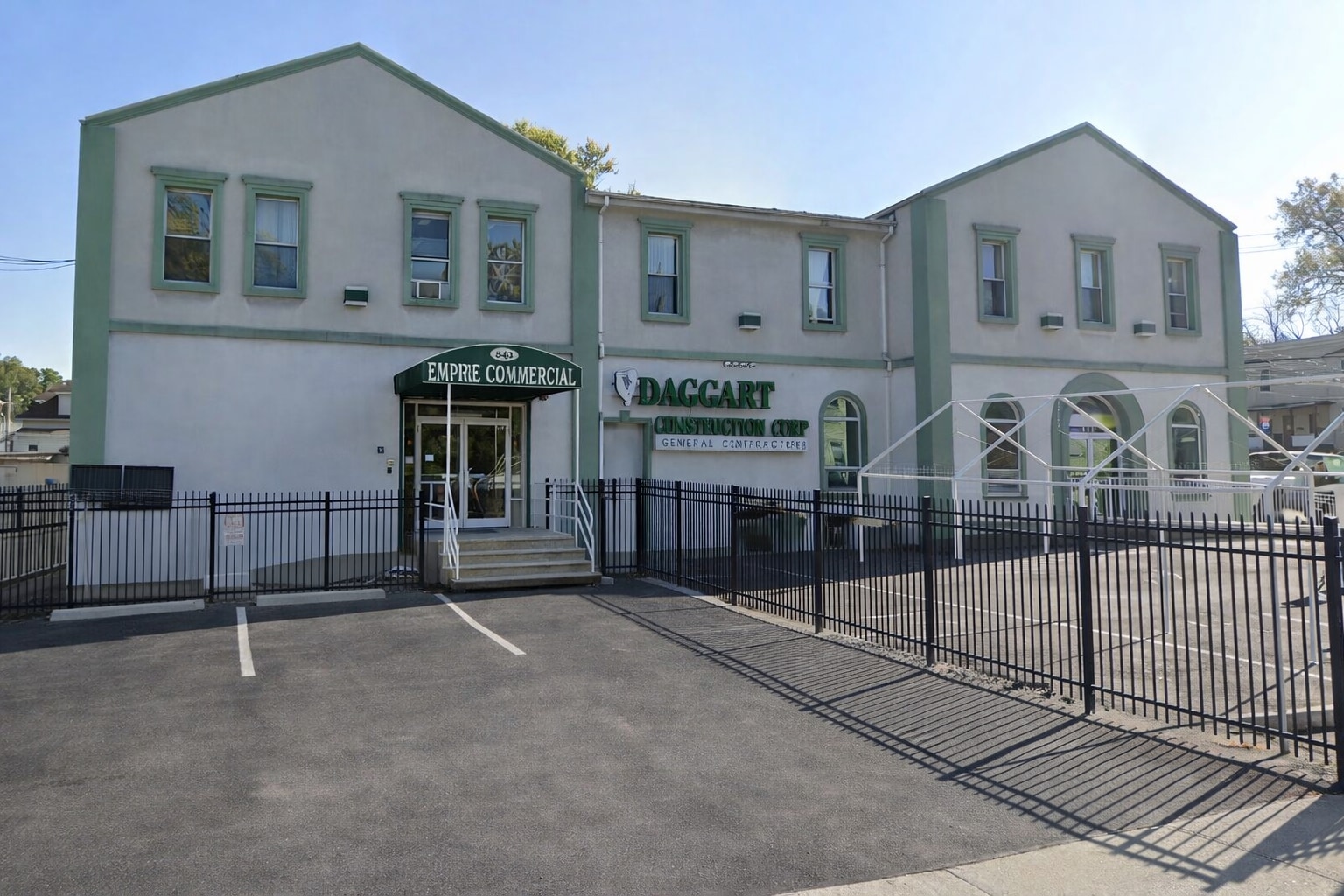 545 Cary Ave, Staten Island, NY à louer Photo principale– Image 1 sur 16