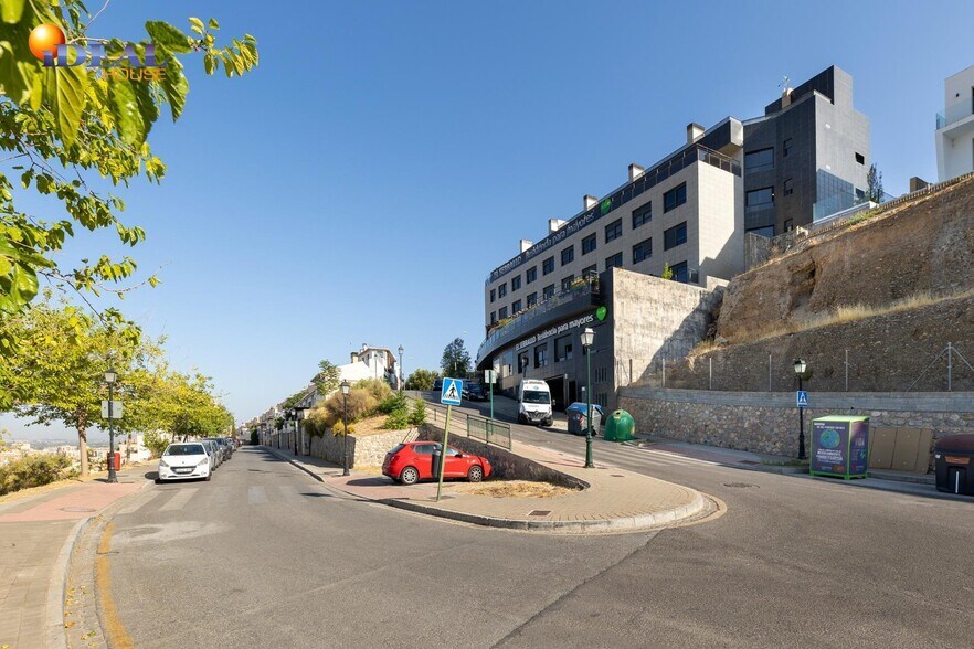 Calle Padre Ferrer, 5, Granada, Granada à vendre - Photo principale – Image 1 sur 22