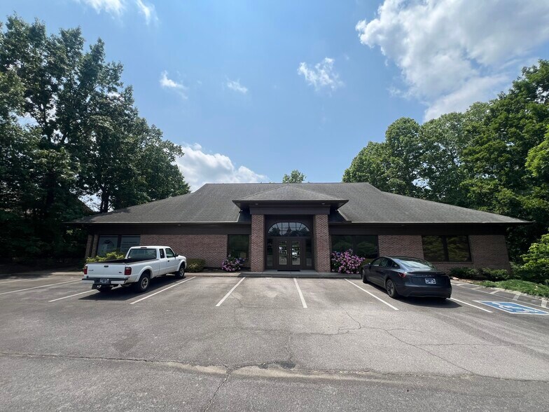 10325 Technology Dr, Knoxville, TN à vendre - Photo de l’immeuble – Image 2 sur 22