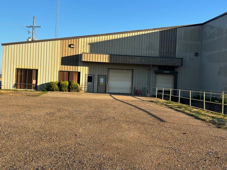 101 Scates Rd, Gilbert, LA à vendre - Photo de l’immeuble – Image 2 sur 5