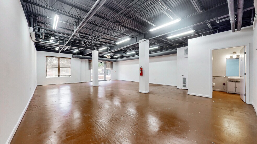 5300 Peachtree Rd, Chamblee, GA à louer - Photo intérieure – Image 2 sur 8