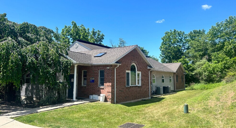 37 Rupell Rd, Hampton, NJ à vendre - Photo de l’immeuble – Image 1 sur 6