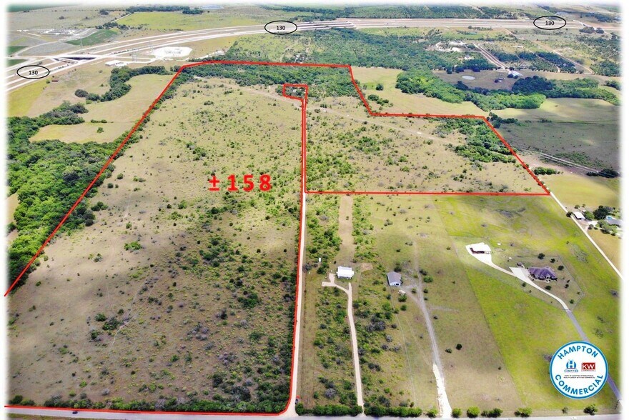1175 Borchert loop, Lockhart, TX à vendre - Photo de l’immeuble – Image 2 sur 7