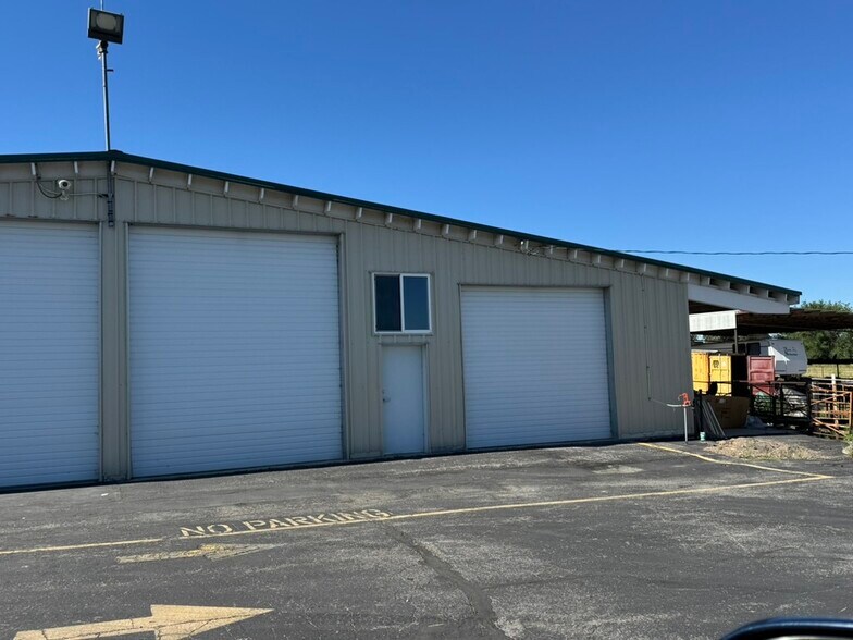 475 Maddox Ln, Perry, UT à louer - Photo de l’immeuble – Image 2 sur 3