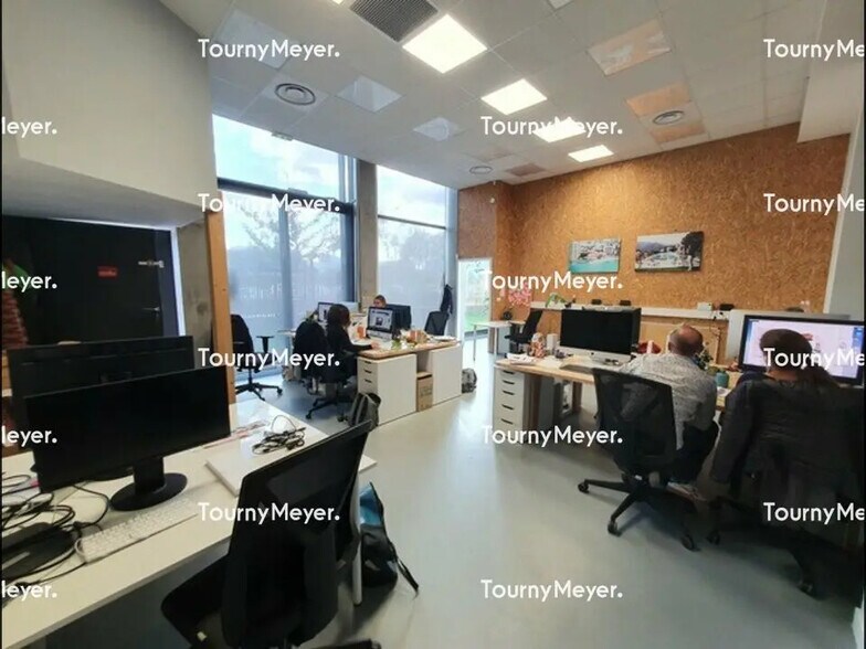Bureau dans Nantes à louer - Photo de l’immeuble – Image 3 sur 9