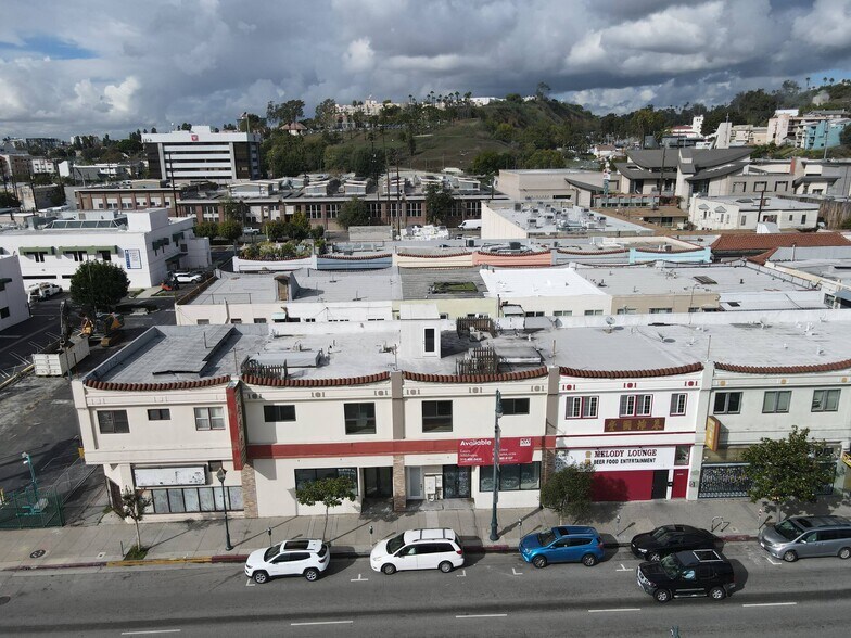 935-937 N Hill St, Los Angeles, CA à louer - Photo de l’immeuble – Image 2 sur 24