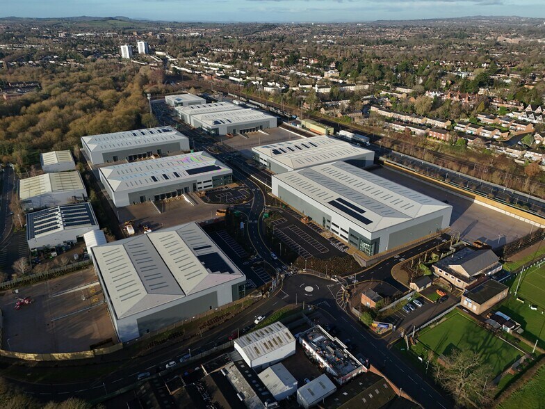 Eckersall Rd, Birmingham à louer - Photo de l’immeuble – Image 1 sur 6