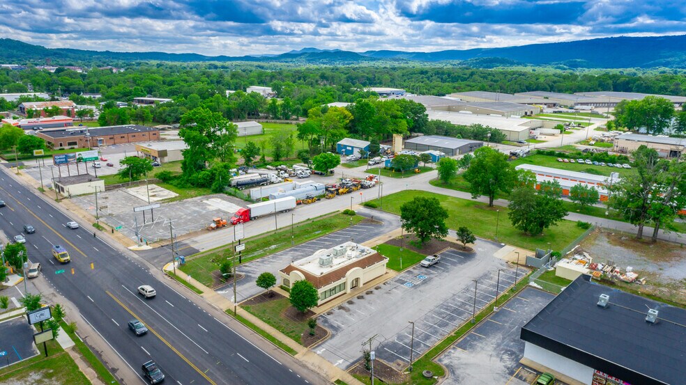 4115 Rossville Blvd, Chattanooga, TN à vendre - Photo principale – Image 1 sur 11