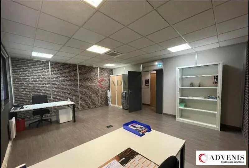 Bureau dans Gradignan à louer - Photo de l’immeuble – Image 2 sur 8