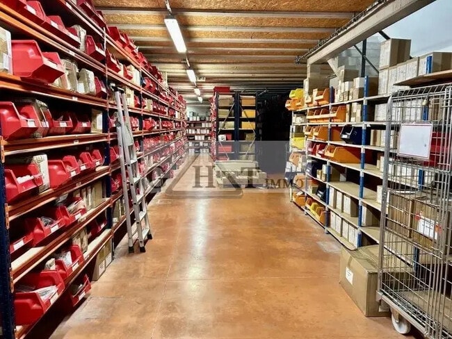 Plus de détails pour Industriel/Logistique à vendre