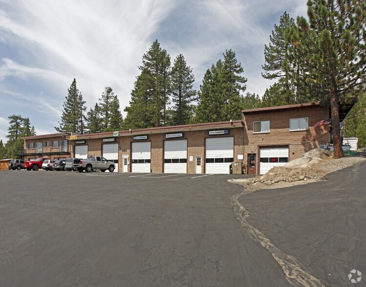 2140 US Highway 50, South Lake Tahoe, CA à vendre - Photo de l’immeuble – Image 1 sur 13
