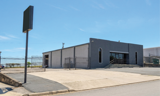 Plus de détails pour 11922 Warfield St, San Antonio, TX - Industriel/Logistique à vendre