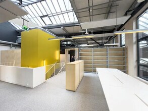 Bureau dans Saint-Ouen-sur-Seine à louer Photo intérieure– Image 2 sur 10