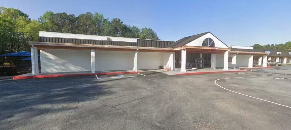 2575 Snapfinger Rd, Decatur, GA à louer - Photo de l’immeuble – Image 2 sur 6