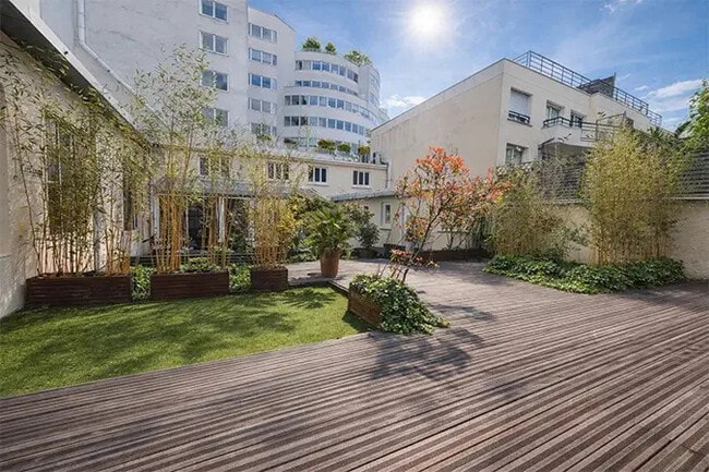 Plus de détails pour Bureau à vendre