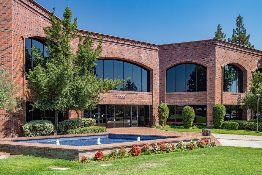 11000 Olson Dr, Rancho Cordova, CA à louer - Photo de l’immeuble – Image 1 sur 9