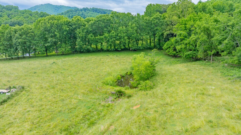 TBD Garrison Hollow Rd, Elizabethton, TN à vendre - Aérien – Image 2 sur 10
