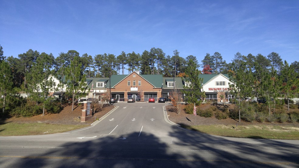 9735 US 15-501 Hwy, Pinehurst, NC à louer - Photo de l’immeuble – Image 2 sur 19